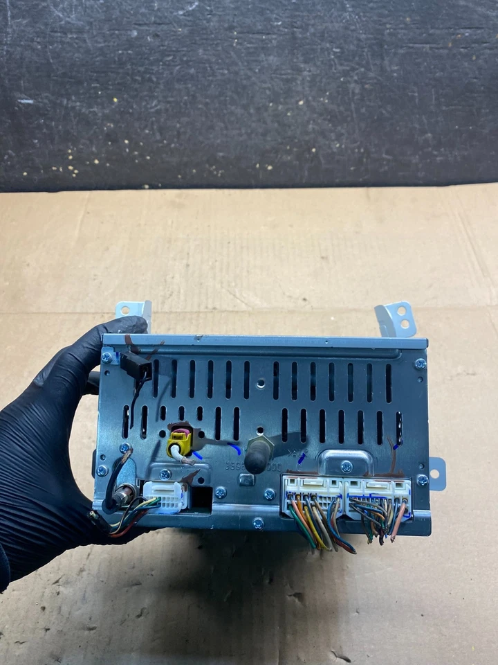 2012 to 2014 Hyundai Sonata Radio CD Player Screen Display Oem U1807 DG - Image 3 of 4