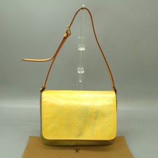 Louis Vuitton Vernis Thompson Street Shoulder...