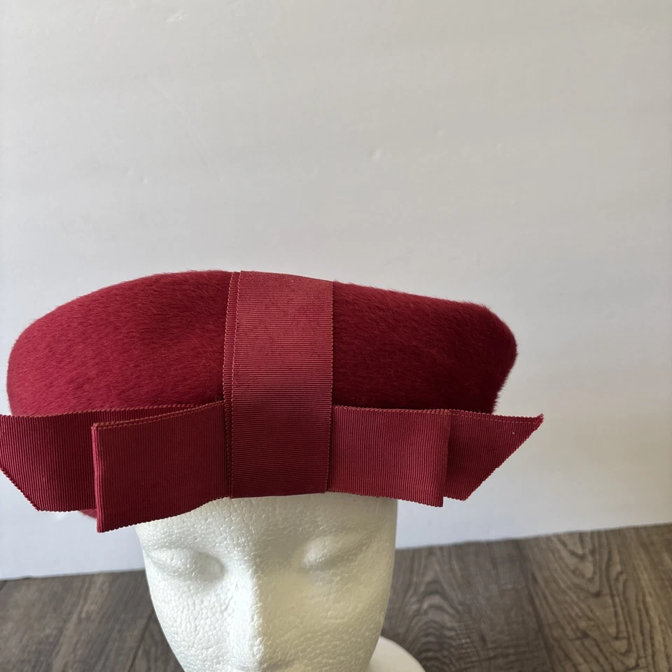 Bullock's Del Amo vintage red velour dress hat MARTINE body made in west Germany - Image 2 of 4