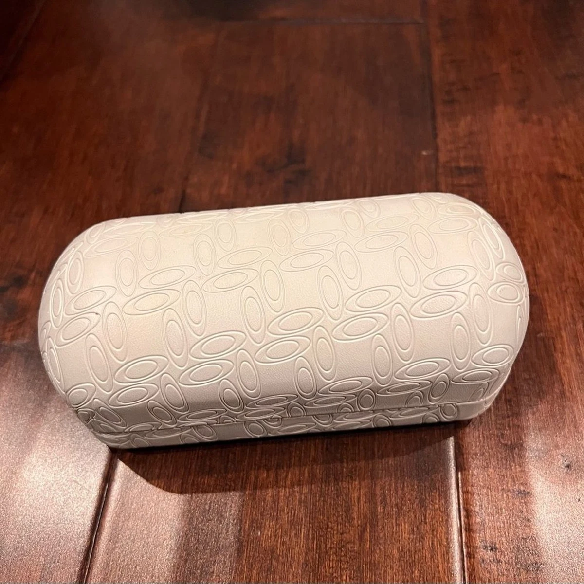 Ivory Sunglasses Cases for Women for sale | eBay display picture 1