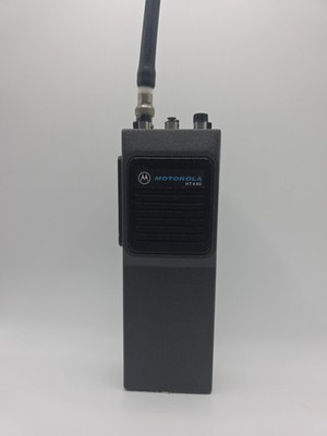  Radio Motorola HT440 H33LCU1124AN Handie Talkie Walkie Radio AS IS It Turns On 