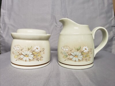 ROYAL DOULTON  Florinda CREAM AND SUGAR Set