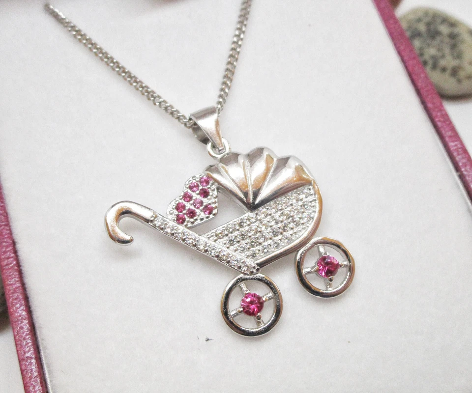 Ciondolo Culla Baby Bebè in Argento 925 e Zirconi nascita bambina neo mamma - Immagine 3 di 4