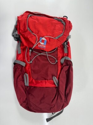 ** LEDGE OUTDOORS ** HIKING BACKPACK  ' 30L WITH HYDRATION BLADDER '-NEW RED