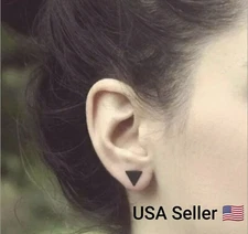 New Fashion Jewelry Black Silver Color Alloy Punk Triangle Flash Stud Earrings