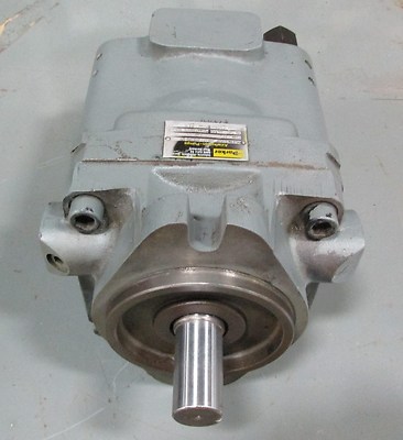 Parker Pump Model # PAV50RA00P1EA Pd Max 250 Bar Pmax 315 2000 U/Min E4~ 71144MO