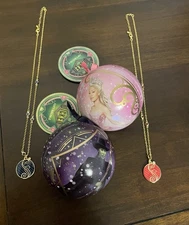 Wicked Bauble Ornaments With Shiz Necklace- GLINDA AND ELPHABA