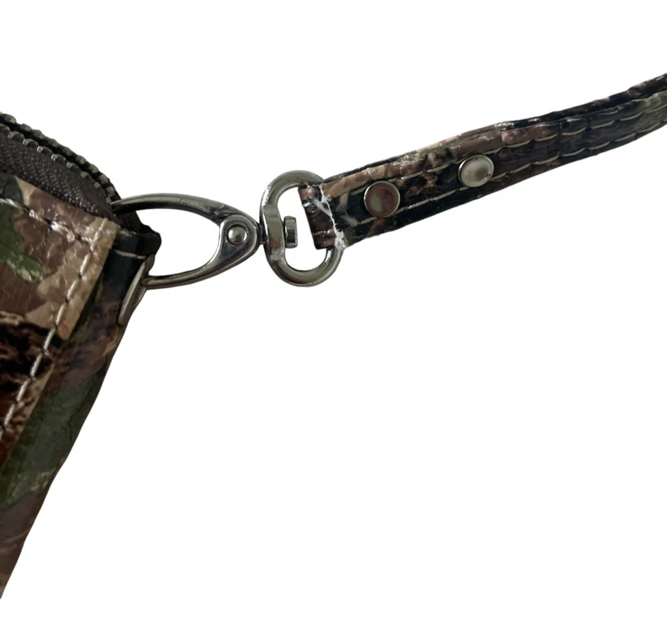 Бумажник западный с ремешком Montana West лесной камуфляжный тисненый клатч с пряжкой - Изображение 4 из 4