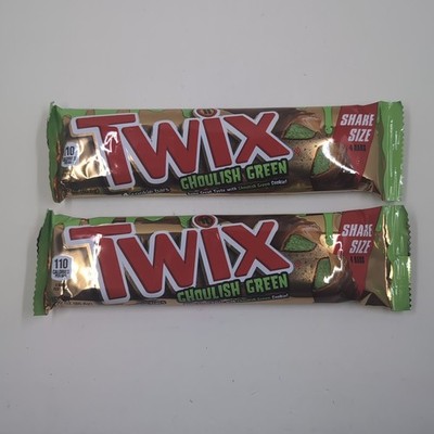 Twix Limited Edition Halloween Ghoulish Green Share Size 4 Bars 3.02oz Lot Of 2