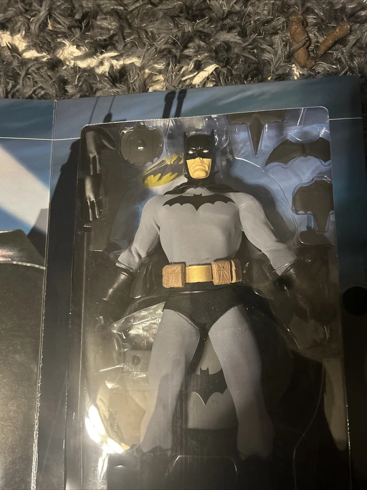 DC DIRECT BATMAN 13" FIGURA COLECCIONISTA DE LUJO ESCALA 1/6 NUEVO-COMO NUEVO Robin Joker Foto 2 de 4