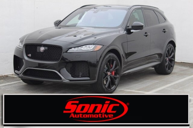 2020 Jaguar F-Pace SVR 2020 Jaguar F-PACE SVR 5 Miles Santorini Black Metallic Sport Utility Intercoole