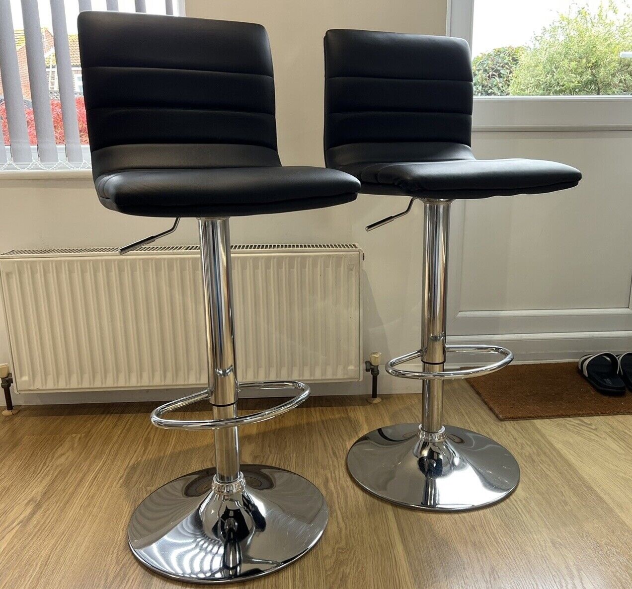 2 x Black Faux Leather Kitchen Bar Stools eBay