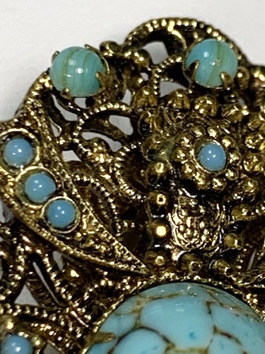 Vintage Turquoise Czech Glass Layered Filigree Brooch Pin Stunning! - Picture 7 of 17