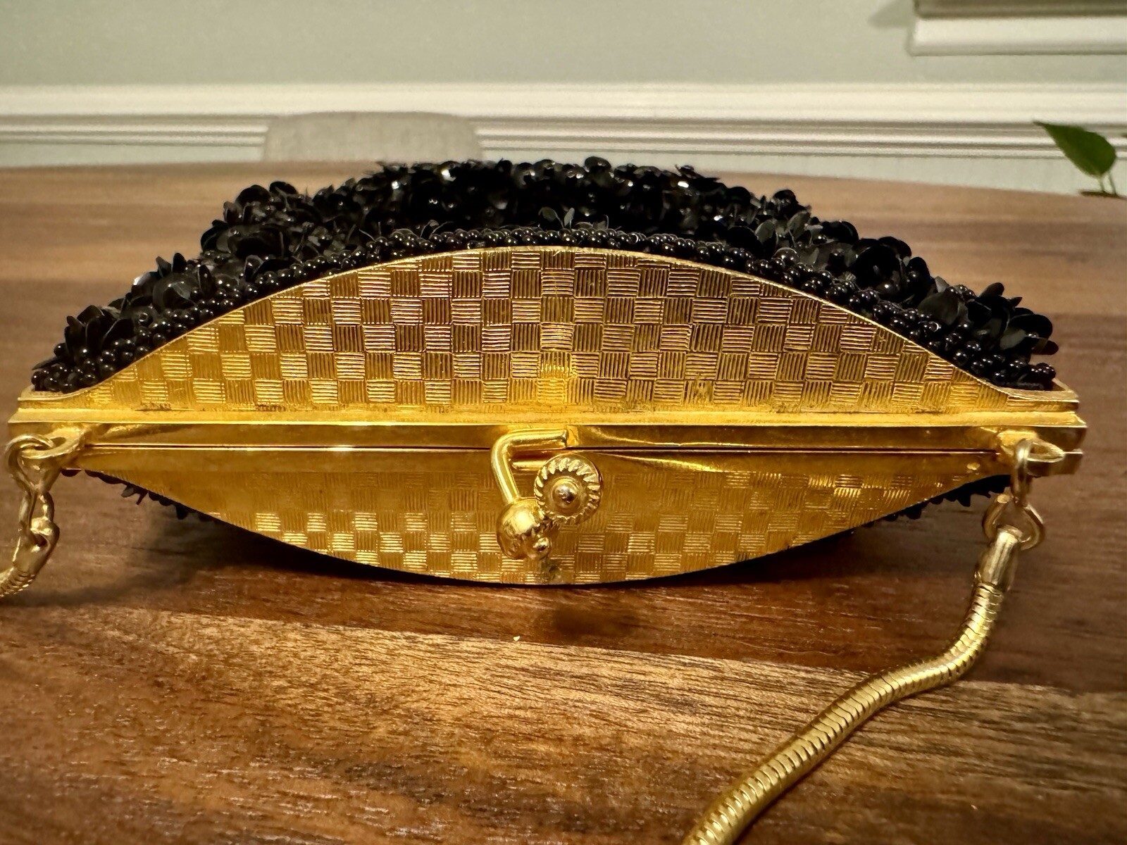 Picture 1 of 12