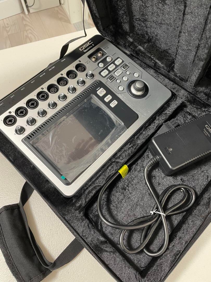 QSC TouchMix-8 デジタルミキサー 【公式通販】