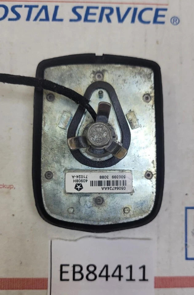 Оригинальная черная антенна для установки на заднюю крышу Dodge RAM 1500 2009-2012 годов выпуска 05064724AA MOPAR - Изображение 4 из 4