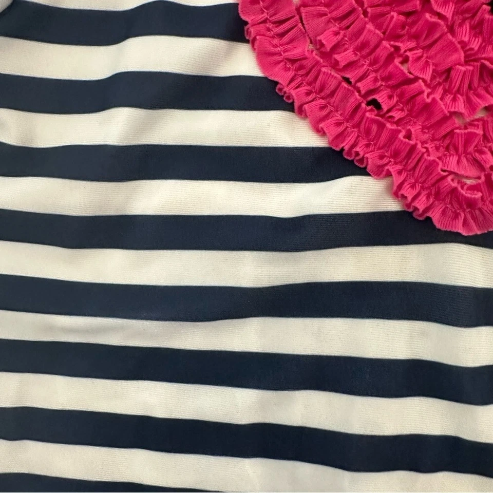 Crazy 8 Niña Niño Manga Corta Azul Marino y Blanco Rayas con Corazón Rosa Talla 4T Usado en Excelente Condición Foto 4 de 4