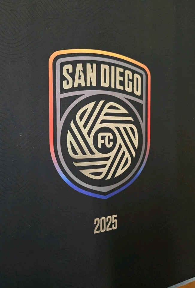 Camiseta deportiva INAUGURAL Adidas para hombre San Diego FC auténtica local talla L ULTRA RARA Foto 3 de 4