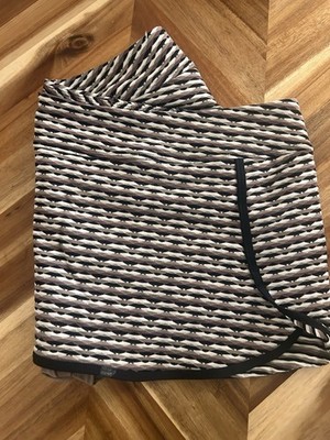 Athleta Waveline Kata Swim Skort Size XL Brown Neutral Geometric