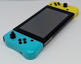 Nintendo Switch Console Bundle w/ Dock, 128GB SD Card, & 3 Games - Tested!