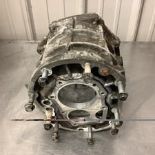1997-2002 Jeep Wrangler Manual Transmission 4 Cylinder Center Housing 1997-2002 Jeep Wrangler Manual Transmission 4 Cylinder Center Housing