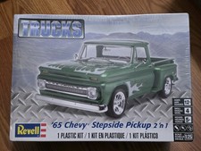 Revell 1965 65 Chevy Stepside Pickup 125 Scale Plastic Model Sealed 85-7210
