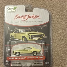 Greenlight Barrett-Jackson 1:64 1969 Chevrolet Camaro SS 396 Yellow Diecast LE