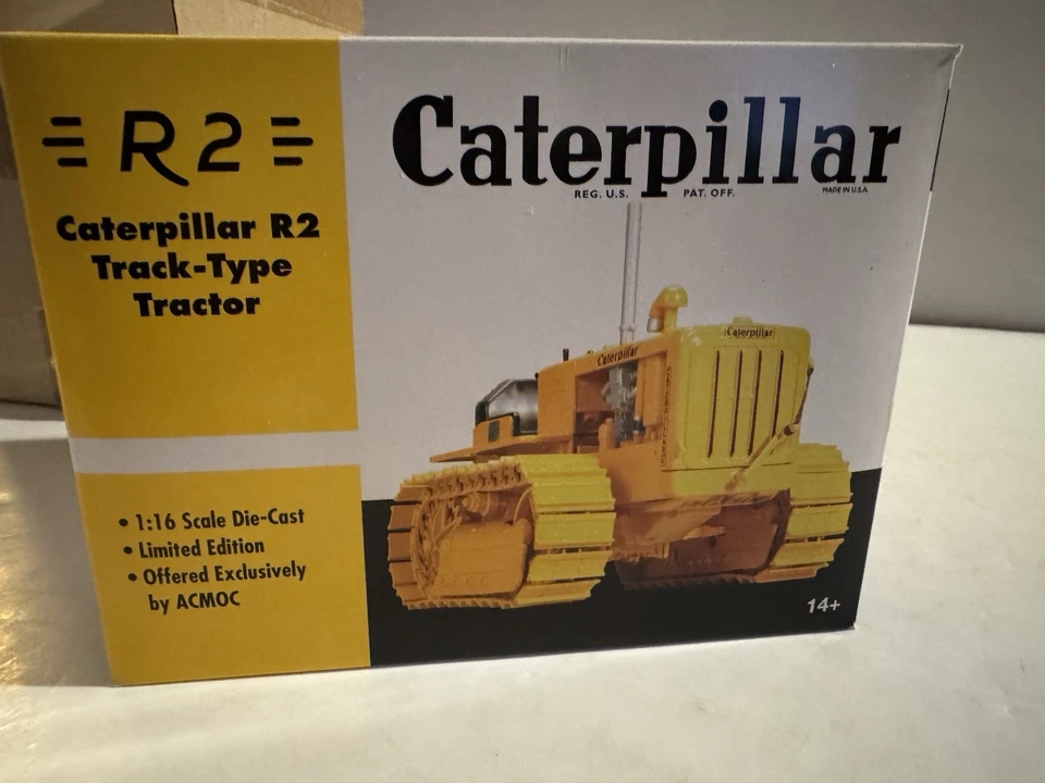 SpecCast 1:16 scale Caterpillar R2 Track-Type Tractor w/Box - Image 2 of 4