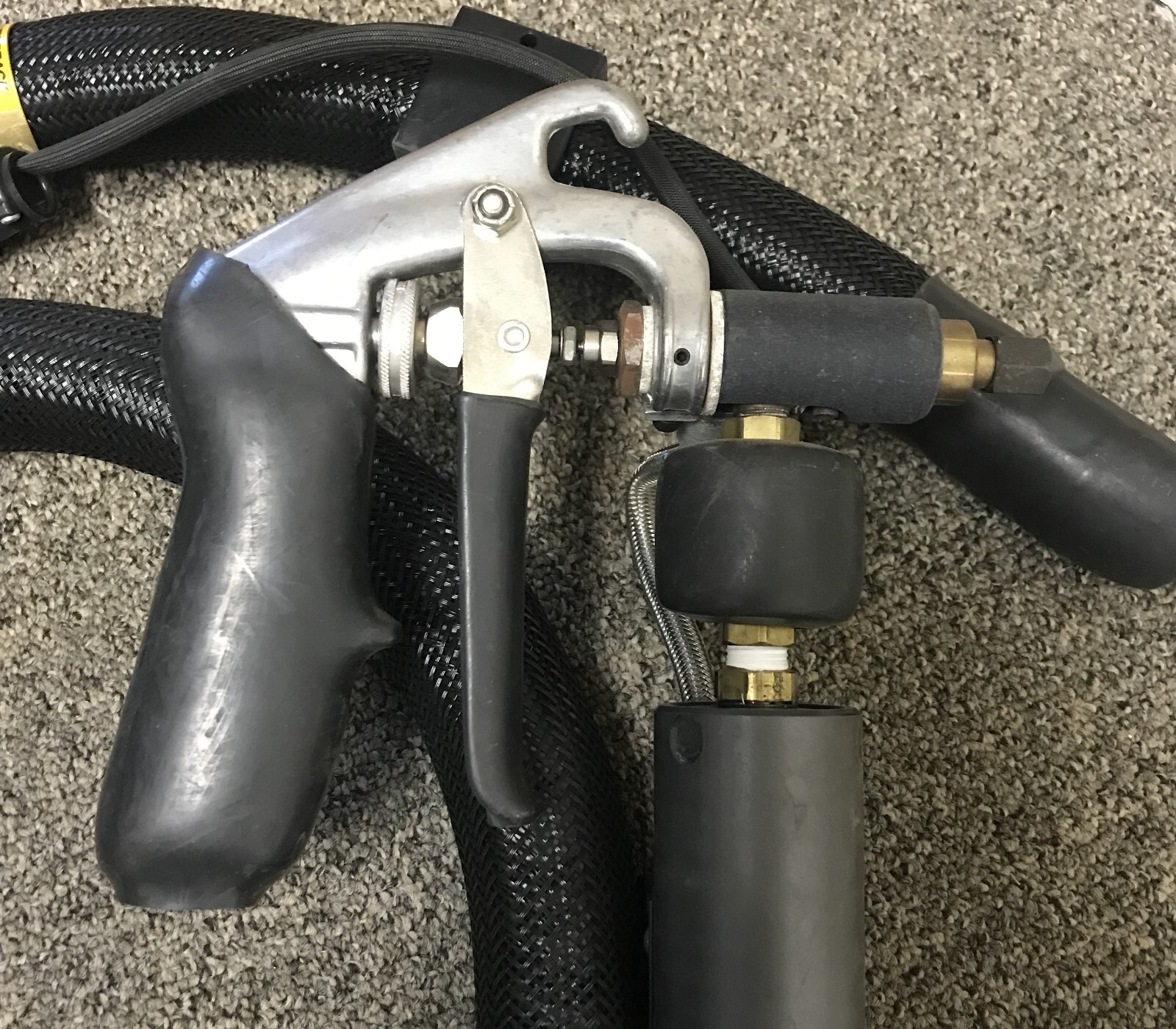 Slautterback Hot Melt Hose and Handgun Assembly 25128-108 8 Foot 
