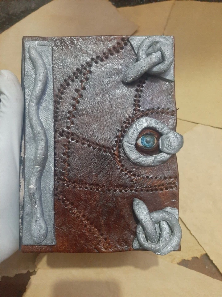 Hocus Pocus book | blank spells book of Shadows Antique leather journal, grimoir - Image 2 of 4