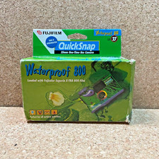 Fujifilm Quicksnap 800 Waterproof 35mm Disposable Camera 27 Exp / exp 01/2002