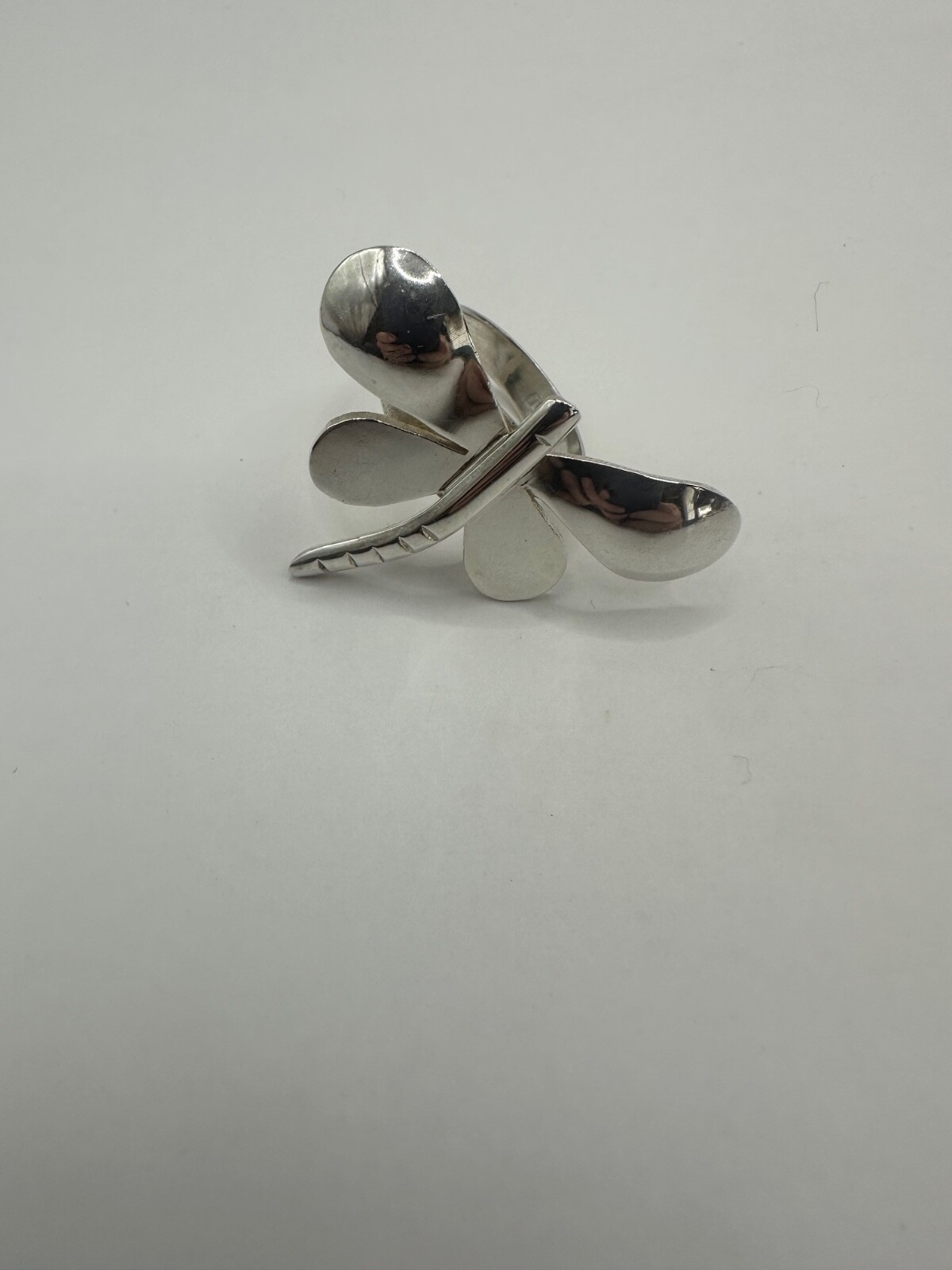 Beautiful Peruvian Silver Dragonfly Ring (Size 8) - image 2