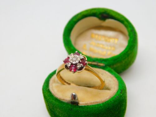 9ct Yellow Gold, Diamond & Ruby Set Floral Cluster Ring Vintage 1975 Birmingham - Picture 2 of 5