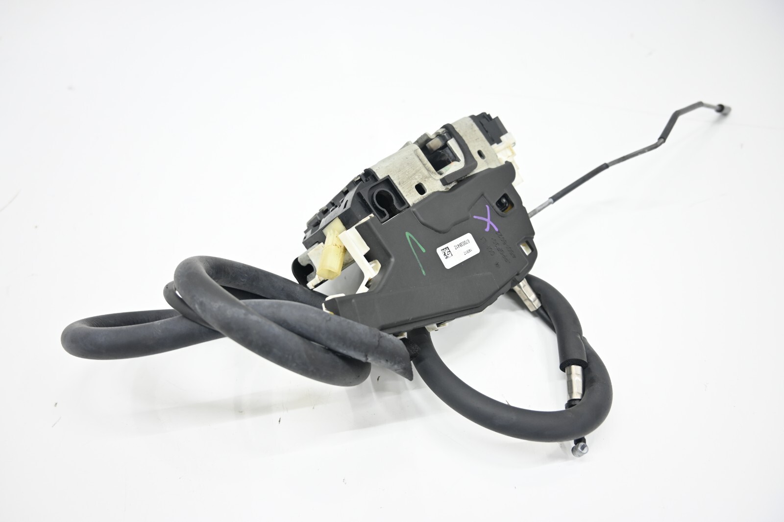 Maserati Ghibli 2014-2021 front/right Door lock actuator P/N 1275196