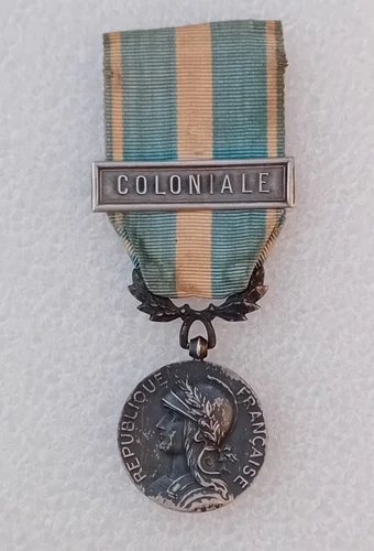 Colonial medal, silver, silver metal "Colonial" bar