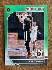 2019-20 Panini NBA Hoops Premium Stock - Tyler Johnson #155 Green Parallel