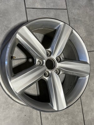 VW Gof 5 Golf 6 Alufelge Felge 5K0601025G