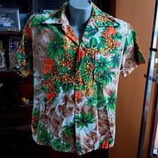 made In Hawaii Vintage Men's Large Hawaiian Shirt 1970's USA Surfer Print Cotton