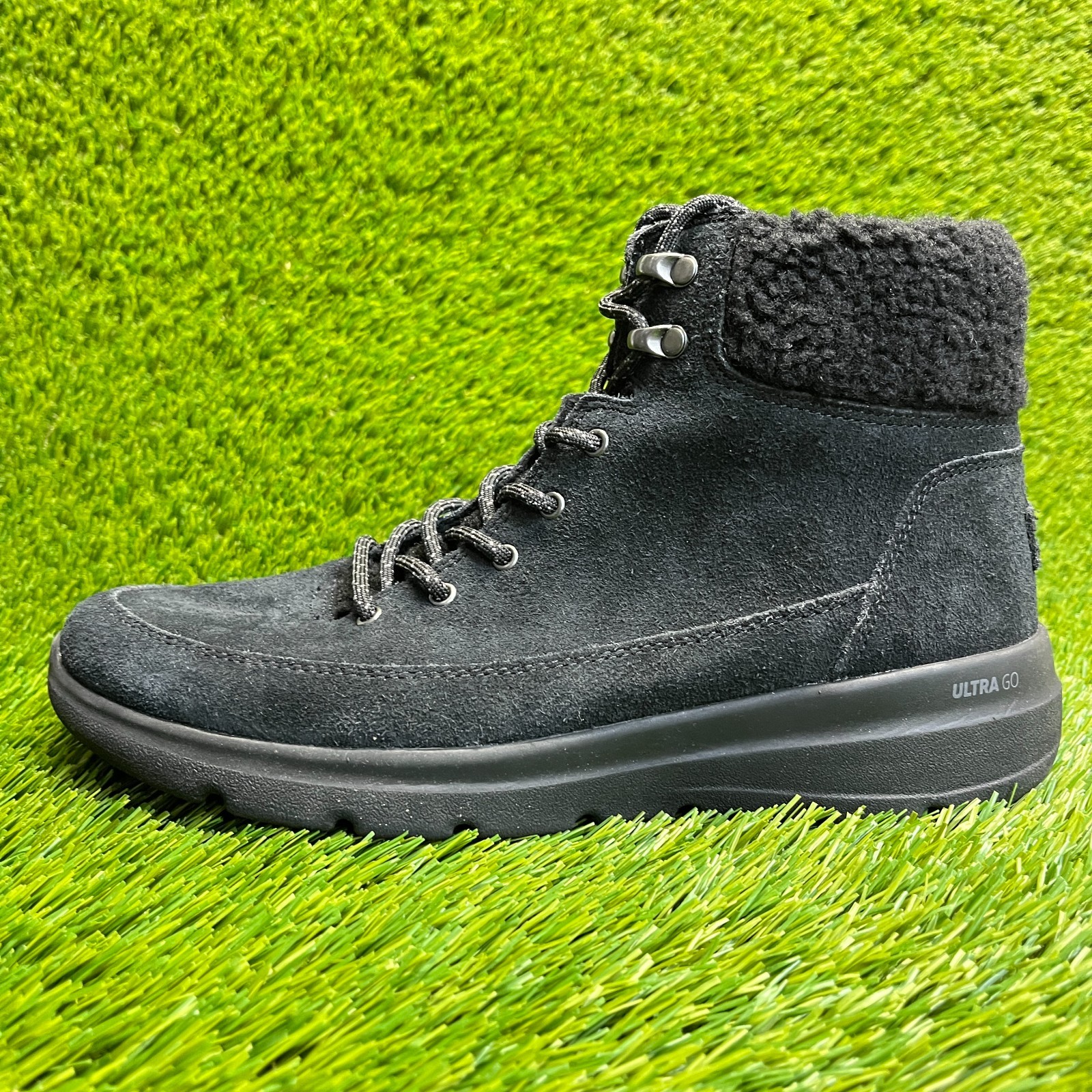 Skechers Glacial Ultra Woodlands Womens Size 9.5 Black Outdoor Winter Boots