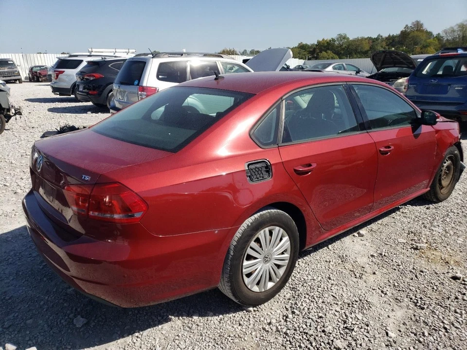 Used Air Cleaner Assembly fits: 2015 Volkswagen Passat 1.8L engine ID CPRA Grade - Image 3 of 4