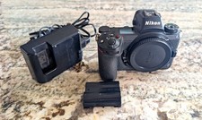 Nikon Z7 45.7MP Mirrorless Camera Body Only Black w/ Battery Charger USB