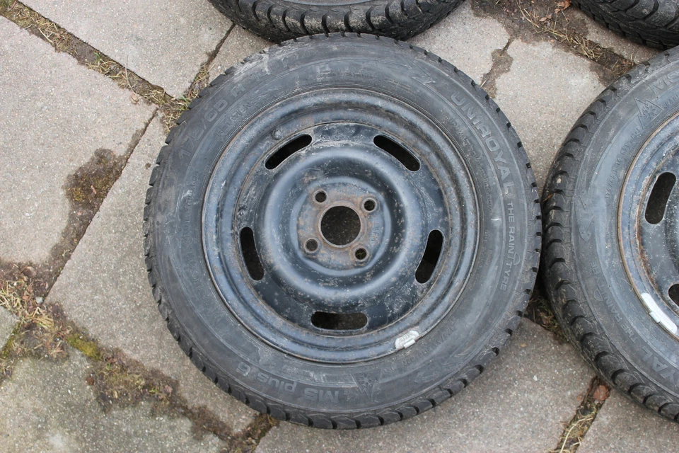 Winterreifen Uniroyal "MS Plus 6" 175/65 R14T auf Opel-Felgen - Bild 3 von 4