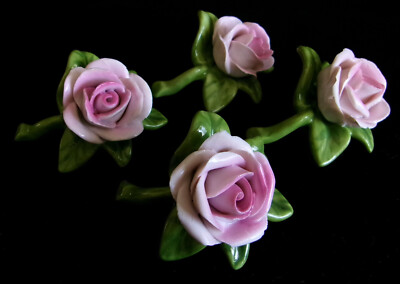Set of 4 AK Kaiser West Germany Porcelain Pink Miniature Roses w Green Stems