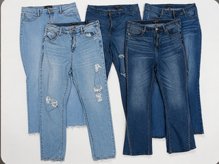 Lot of 5 Fashion Nova Women's Jeans – Various Styles/Size 14 [890 100]