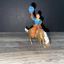 VINTAGE LEAD COWBOY FIGURE - HANDS UP - HORSE - LEAD FIGURES-