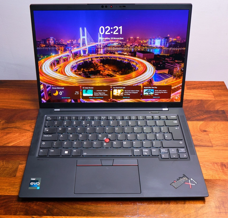 Lenovo Thinkpad X1 Carbon Gen 11 i7-1355 32GB DDR5 1TB SSD 2.8K OLED WARRANTY 5G - Image 3 of 4