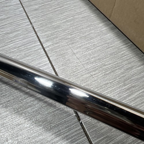 MOEN Eva 24 in. Towel Bar in Chrome YB2824CH *READ* - Picture 6 of 9