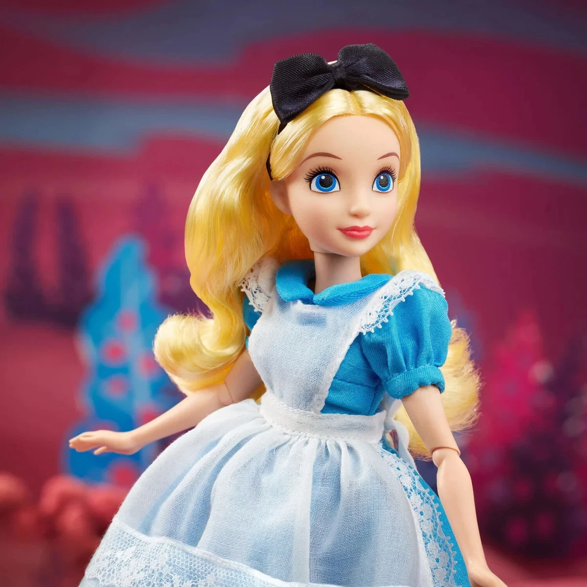 Poupée Alice Au Pays Des Merveilles PRESALE 2023 poupée Disney Collector Alice au pays des merveilles mattel | eBay