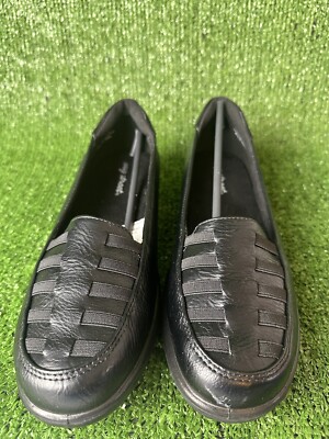 Easy Street Women's Genesis Flat Black Burnish Size M