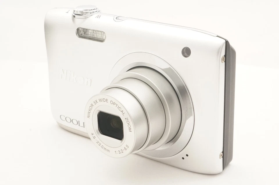 [Near Mint] Nikon COOLPIX A100 Compact Digital Camera Silver From JAPAN - Image 2 of 4